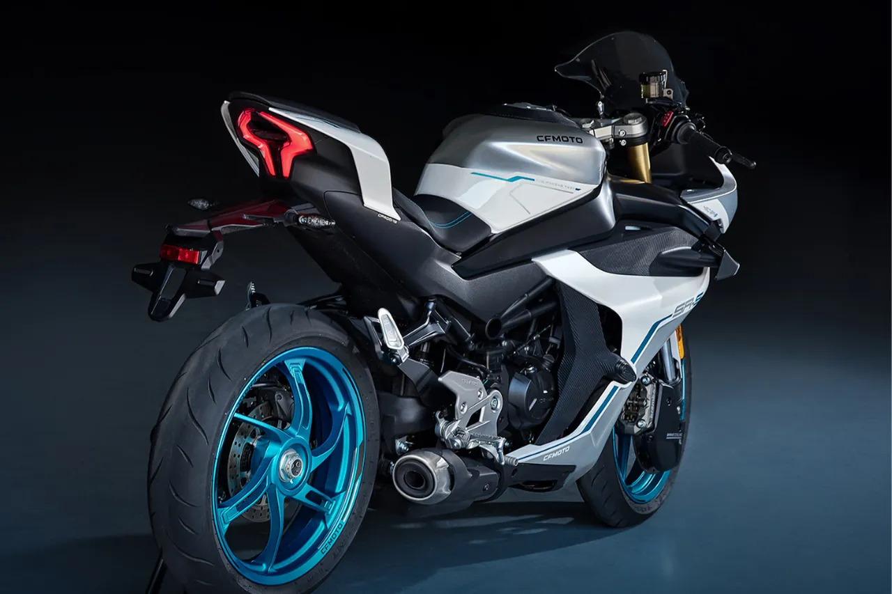 CF Moto 450SR S Back